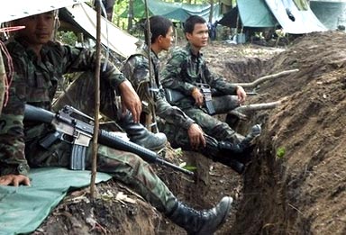 Campuchia - Thái Lan tìm cách giảm căng thẳng